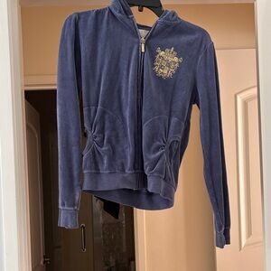 Thrifted Y2K style Zip